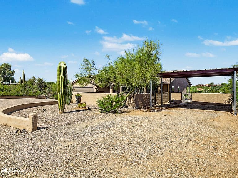 3960 W El Camino Del Cerro photo 4