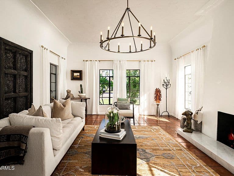 1808 N 13th Ave photo 5