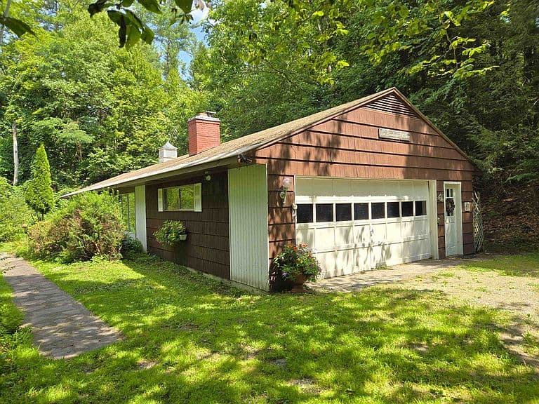 68 East Bonnyvale Lane photo 2