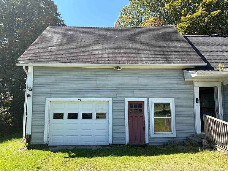 91 West Echo Lake Road photo 5