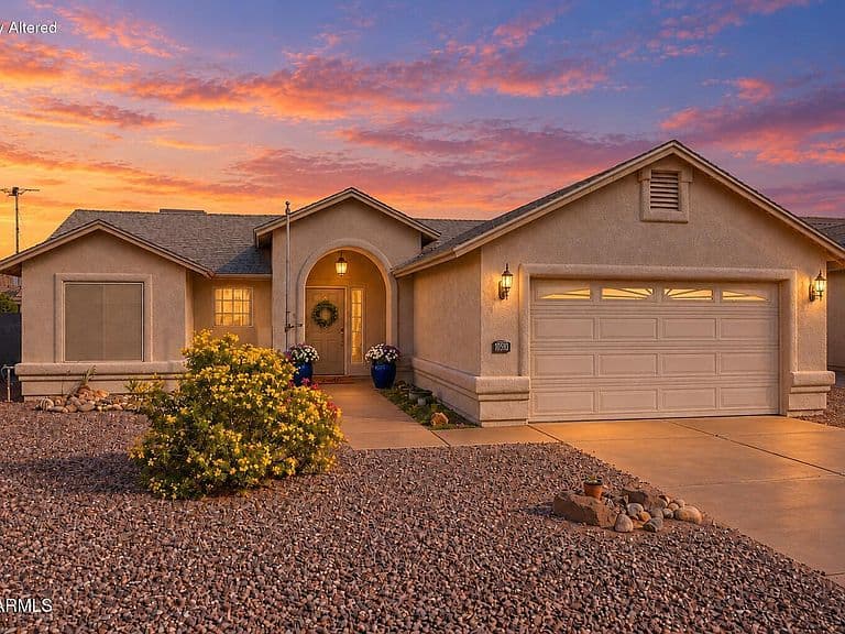 10510 W ARIVACA Drive photo 1