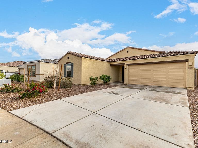 18273 E ELOISA Drive photo 4
