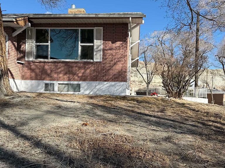 353 Virginia Cir photo 4