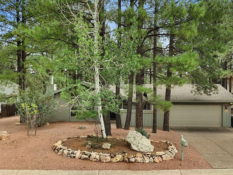5145 E Hickory Drive photo 3