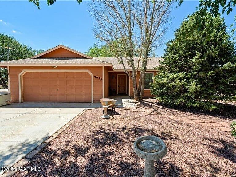2075 W Big Chino Rd photo 1