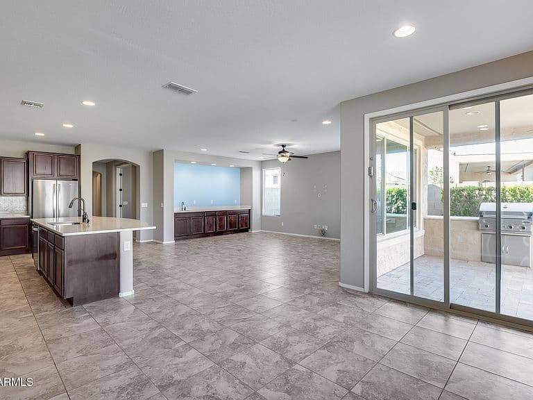8060 W CINDER BROOK Way photo 4