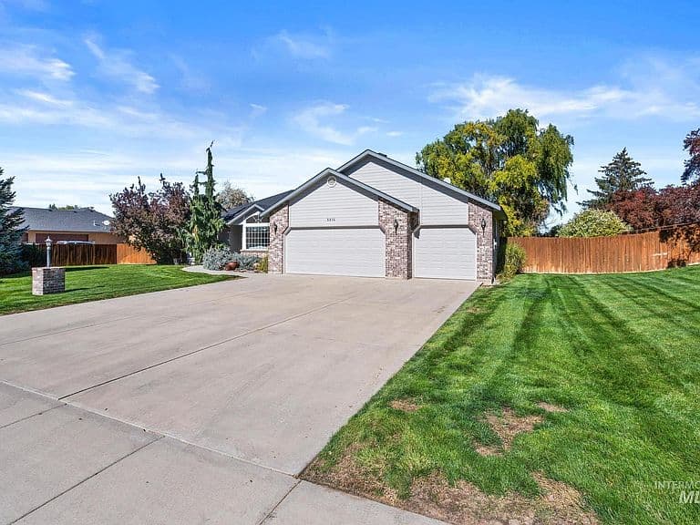 3016 Bannock Ave photo 3