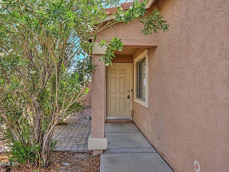 7267 S SUNRISE Way photo 4