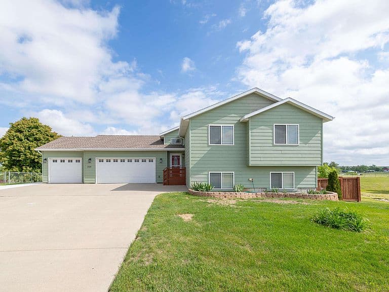 328 Ruhe Ln photo 1
