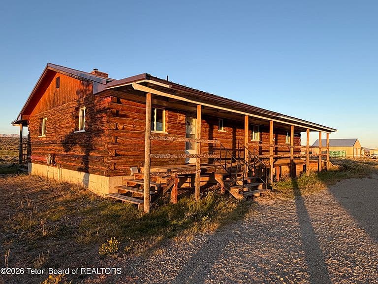 9370 Us Highway 191 photo 4