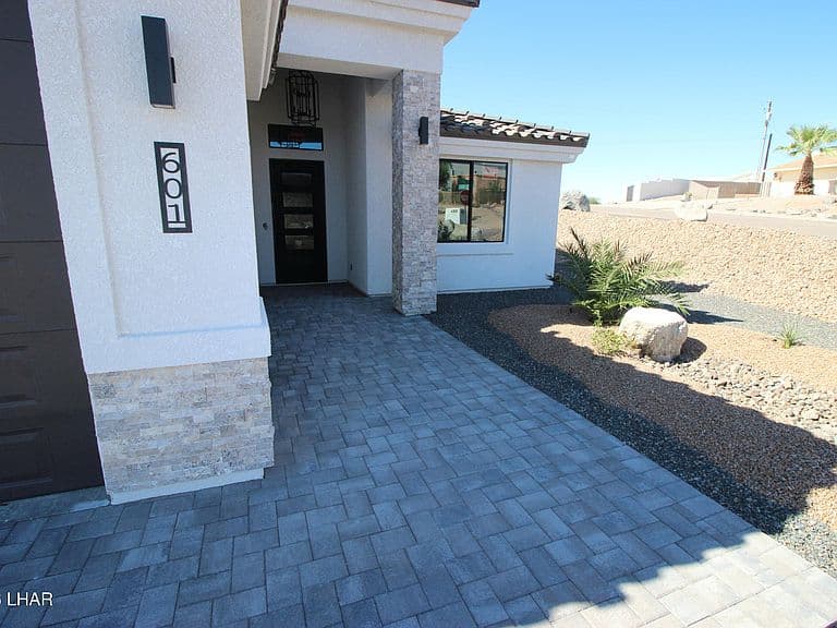 601 Sand Dab Dr photo 4