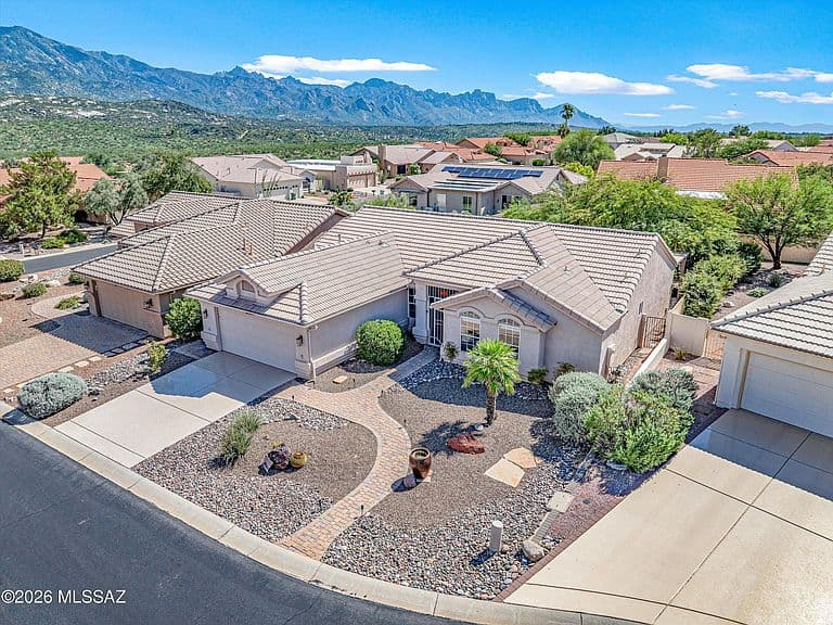 38180 S Birdie Dr photo 1