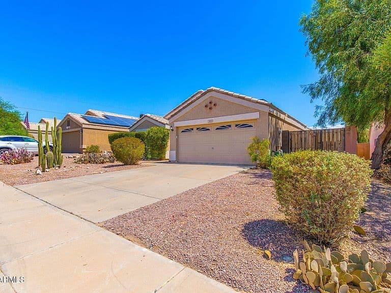 11173 W MANZANITA Drive photo 2