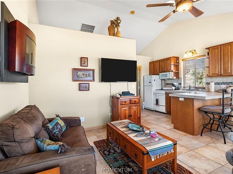 7241 E Shadow Ridge Drive photo 5
