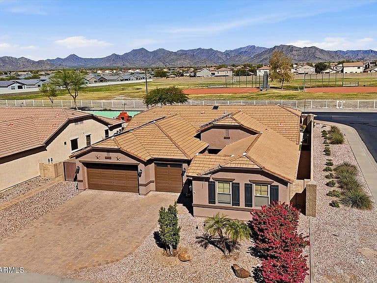 22250 W ASHLEIGH MARIE Drive photo 1
