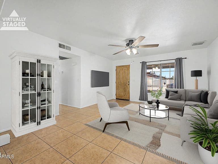 5059 W VERNON Avenue photo 3