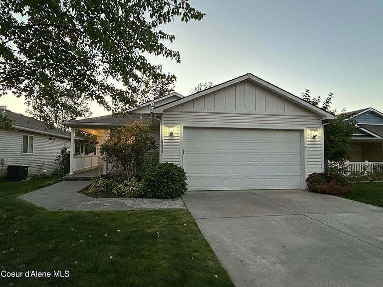 6329 N Lafayette Ln photo 2