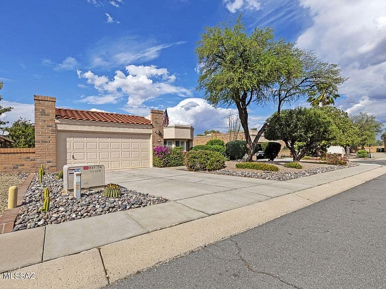 940 W Rio Magdalena photo 4
