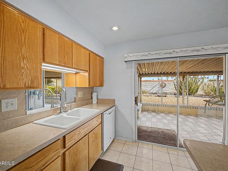 9855 W WRANGLER Drive photo 2