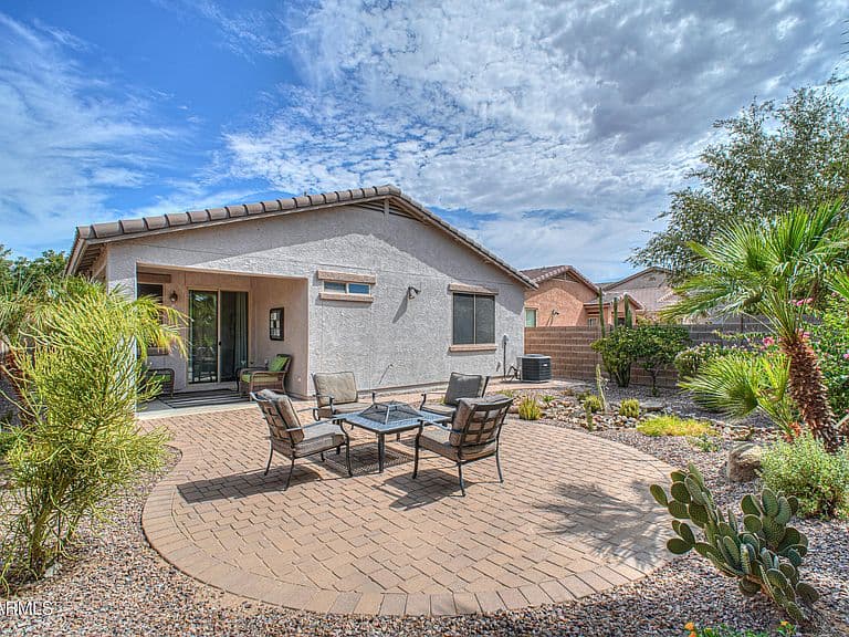 42531 W PALMYRA Lane photo 1