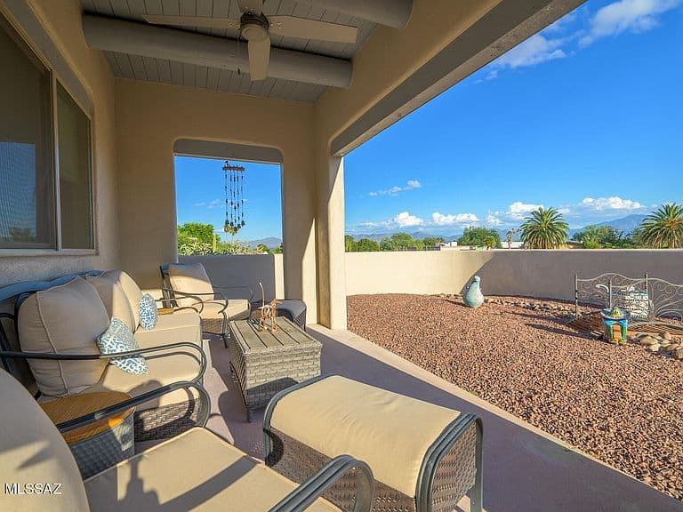 260 W Paseo Del Chino photo 3