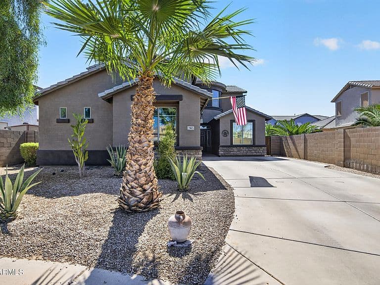 20621 N JONES Drive photo 5