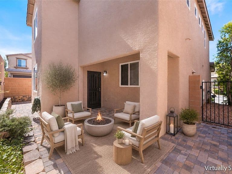 9353 Pink Stargazer Ave photo 3