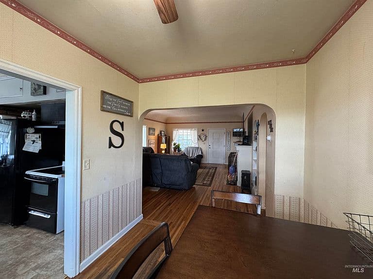 1698 State Highway 46 photo 5