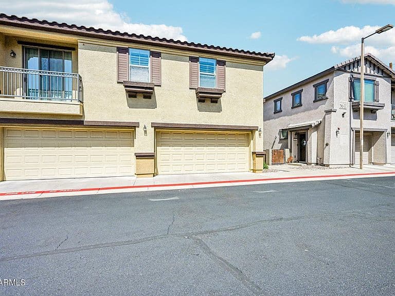 1255 S RIALTO -- #165 photo 2