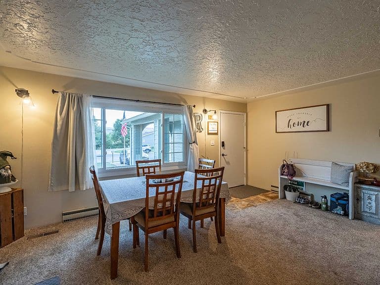 1295 McDougall Dr photo 2