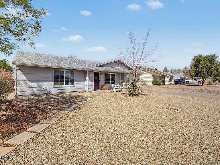7214 W DESERT COVE Avenue photo 5