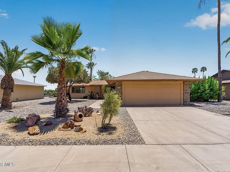 12441 W TOREADOR Drive photo 4