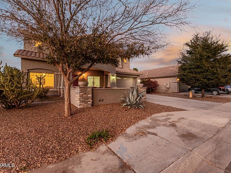 44192 W CANYON CREEK Drive photo 4