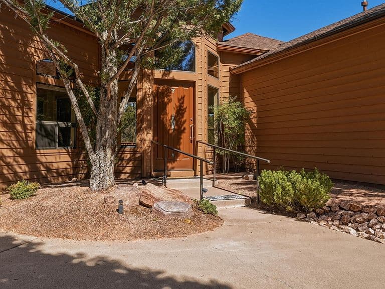 2802 E Golden Rod Cir photo 4