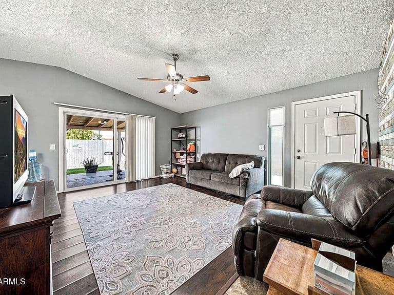 3704 W VILLA MARIA Drive photo 4