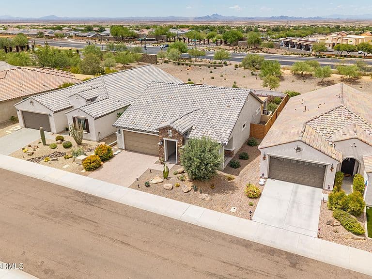 26186 W KRISTAL Way photo 4