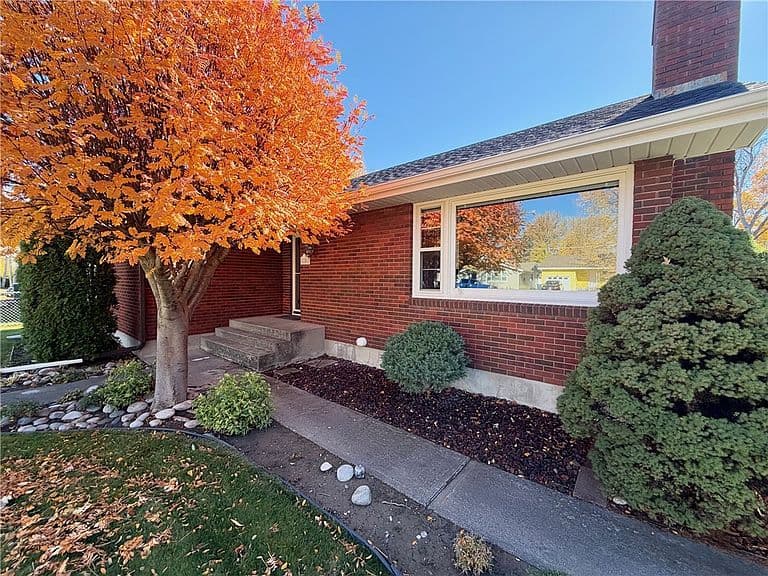 1030 Avenue F photo 2