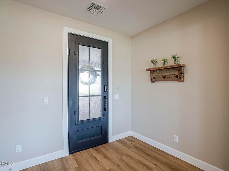 13511 E REMINGTON Road photo 4