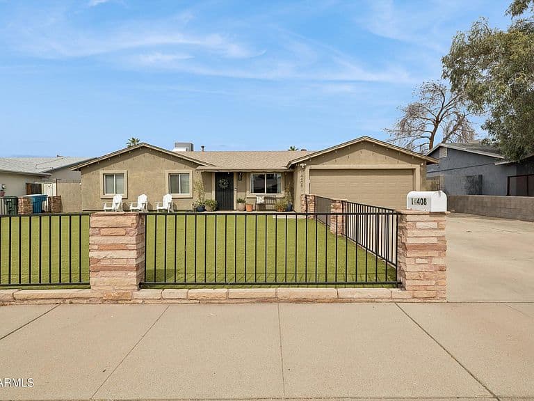 14408 N 36TH Place photo 2