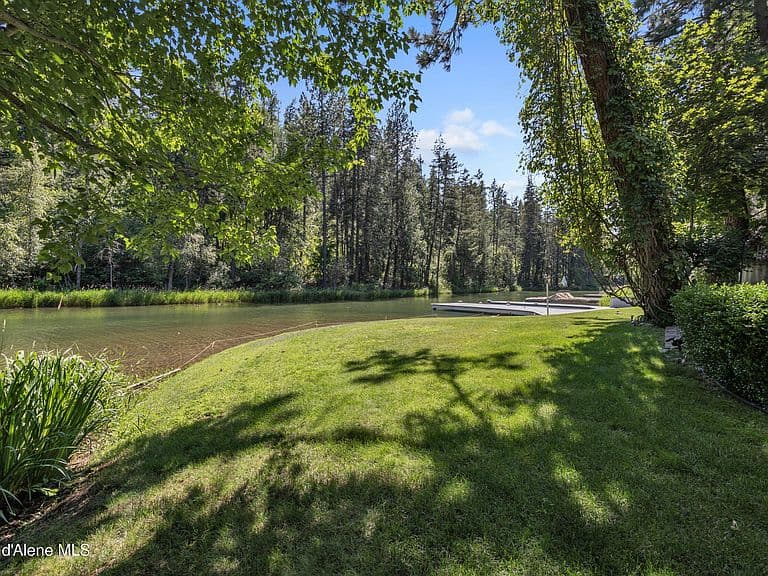 5892 W Harbor Dr photo 2