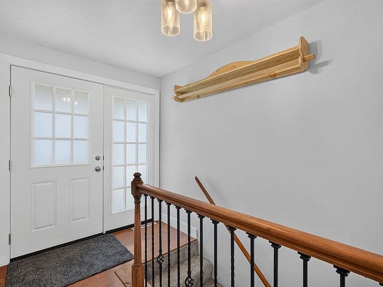 232 Pearl St photo 4