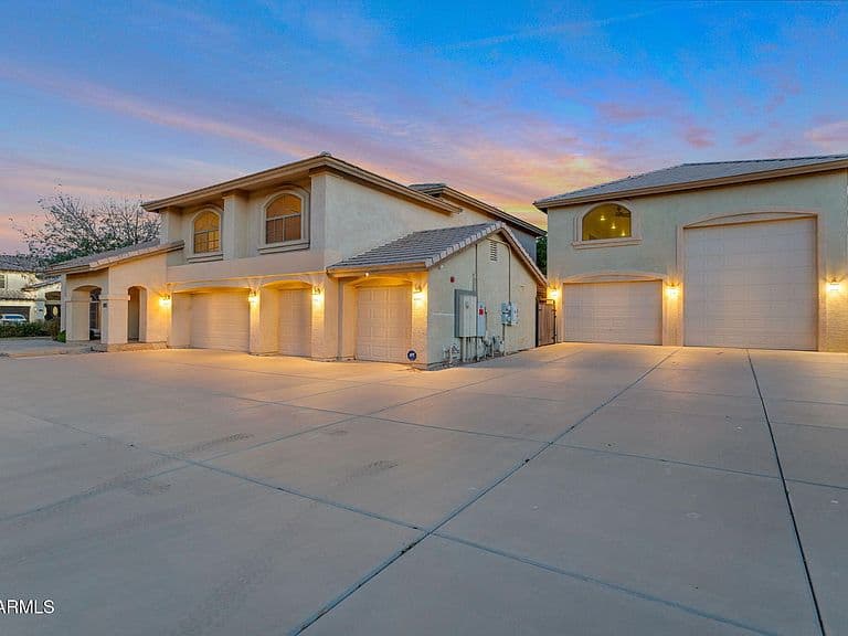 8145 W CAMINO DE ORO -- photo 3