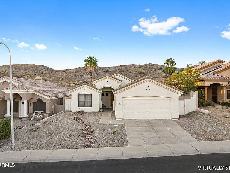276 E ASHURST Drive photo 4