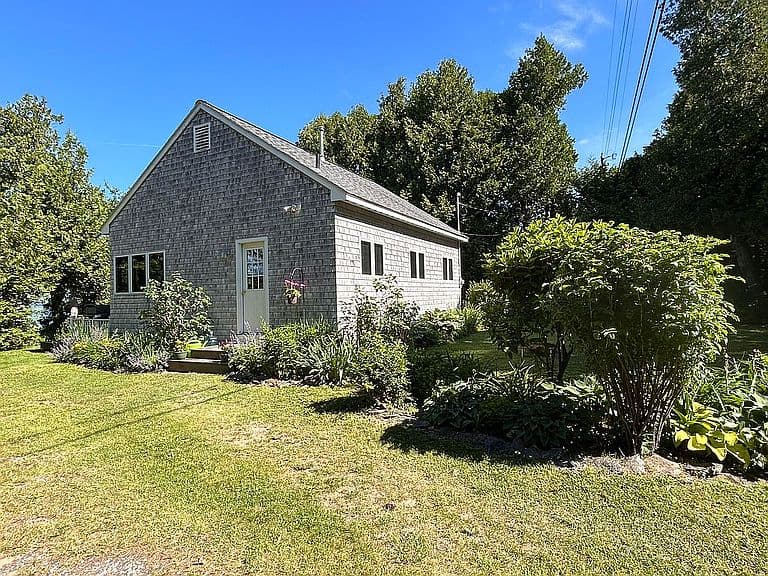 33 Misty Bay Rd photo 2
