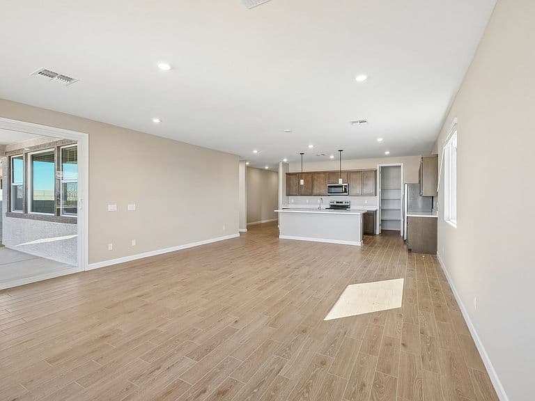 17835 W Electra Ln photo 5