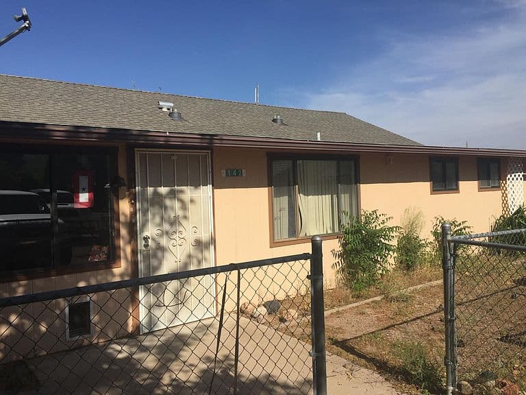 142 N Cozy Ct photo 2
