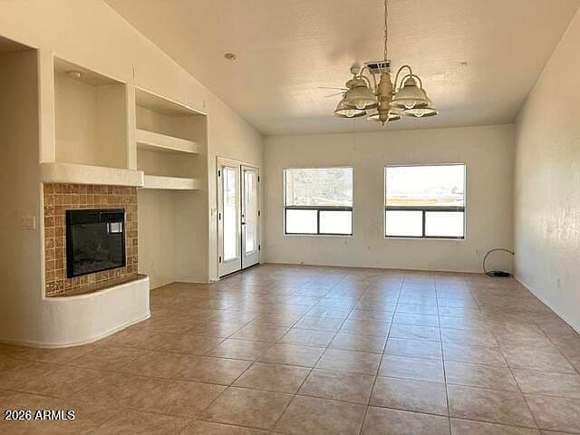 885 N Poppy Street photo 2