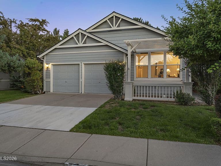 4722 Bradford Ln photo 2