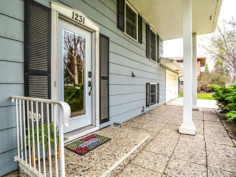 1231 N Kline St photo 5