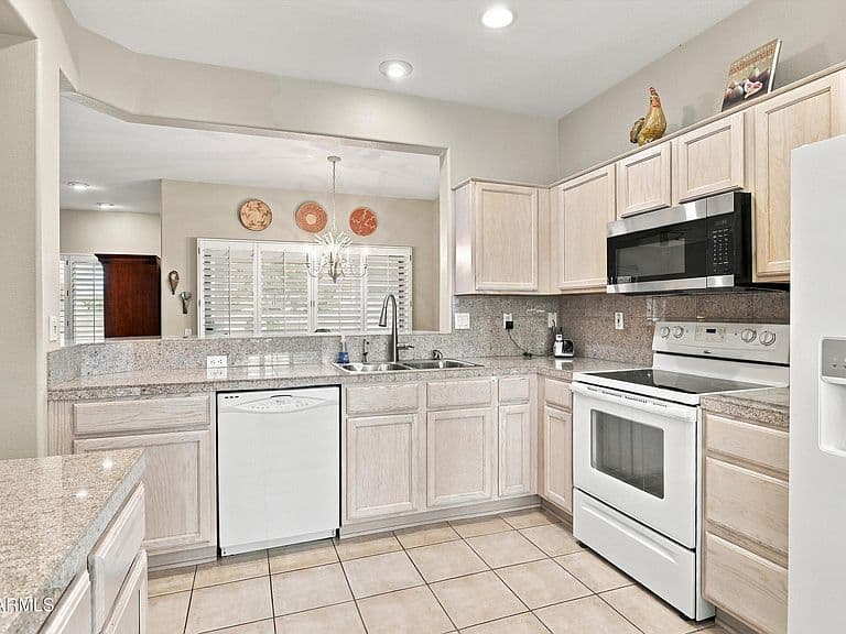 15556 W VISTA GRANDE Lane photo 5